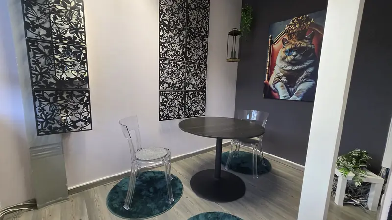 Salle annexe pour travail en petit groupe à Montreux